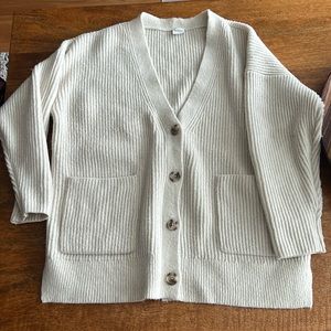 Abercrombie & Fitch cream cardigan